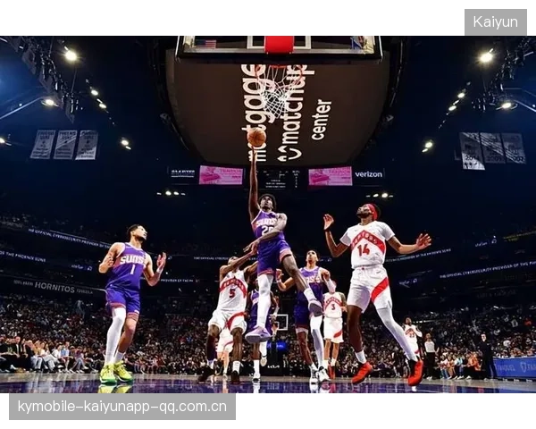布克攻防两端皆尖刀，领衔NBA新时代